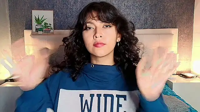 gabriela cortez online show from 02-25-25, 07:14