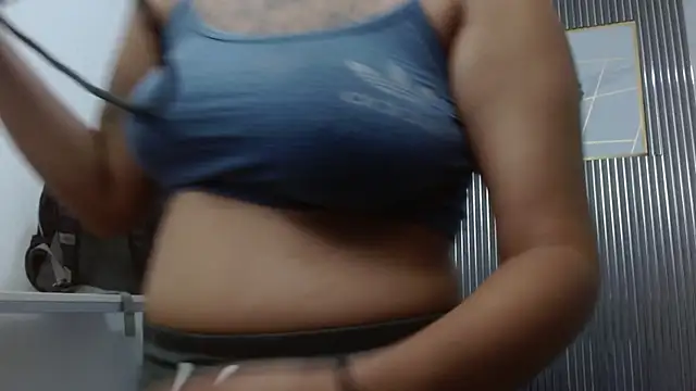 Snapshot of gabriela_cortez chatting on 05-30-26, 03:47 gabriela cortez online show from 05-30-26, 03:47