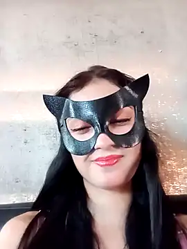 Snapshot of DULCE-LUNA_ chatting on 01-11-25, 08:43 DULCE-LUNA online show from 01-11-25, 08:43