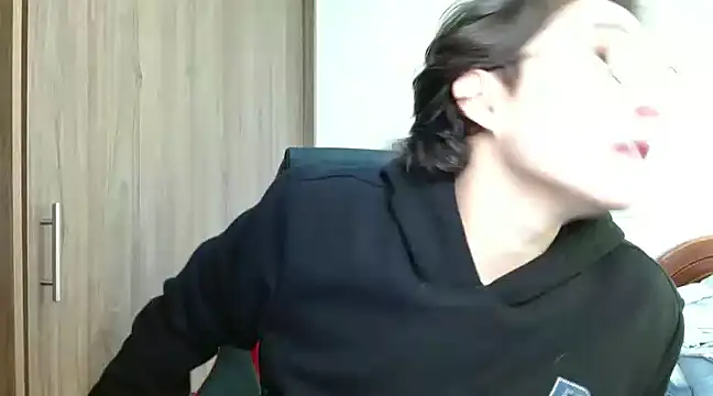Snapshot of alex_parker07 chatting on 01-30-25, 04:55 alex parker07 online show from 01-30-25, 04:55