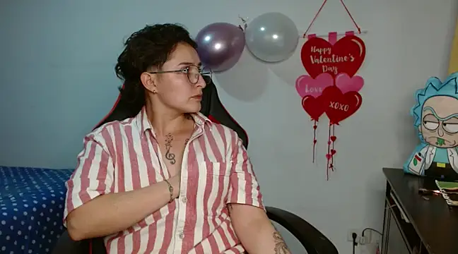 Snapshot of alex_parker07 chatting on 02-15-25, 05:41 alex parker07 online show from 02-15-25, 05:41