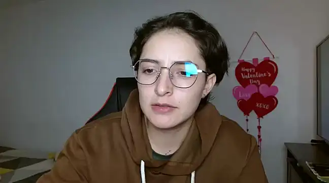 Snapshot of alex_parker07 chatting on 03-04-25, 10:16 alex parker07 online show from 03-04-25, 10:16