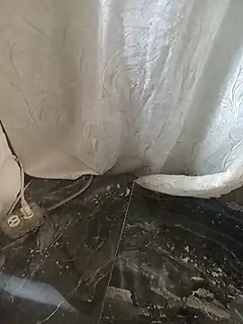 Snapshot of mario0212 chatting on 09-21-25, 12:07 mario0212 online show from 09-21-25, 12:07