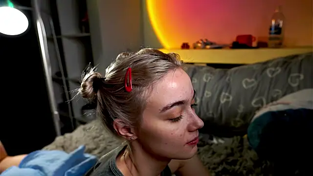 ileanacampbe online show from 01-27-25, 05:58