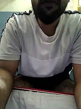 Snapshot of 13lusty chatting on 03-23-26, 05:33 13lusty online show from 03-23-26, 05:33