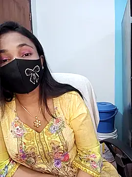 Snapshot of Anika-1 chatting on 02-17-25, 04:59 Anika-1 online show from 02-17-25, 04:59