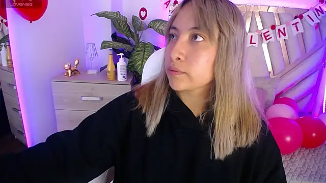 NyxAndria 1 online show from 02-10-25, 08:00