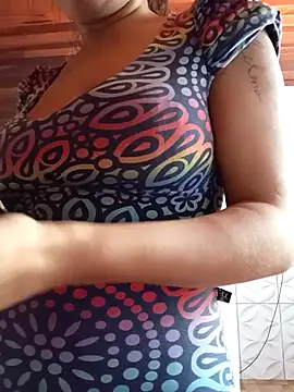 Snapshot of oliveira_k chatting on 03-18-26, 02:20 oliveira k online show from 03-18-26, 02:20