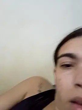 Snapshot of oliveira_k chatting on 03-28-26, 11:59 oliveira k online show from 03-28-26, 11:59