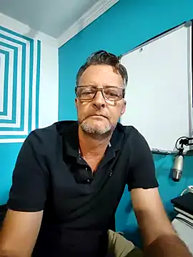 Snapshot of itsmeyes69 chatting on 01-29-25, 02:10 itsmeyes69 online show from 01-29-25, 02:10