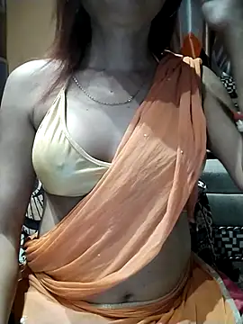 Snapshot of SANA-LEONI chatting on 12-01-25, 03:17 SANA-LEONI online show from 12-01-25, 03:17