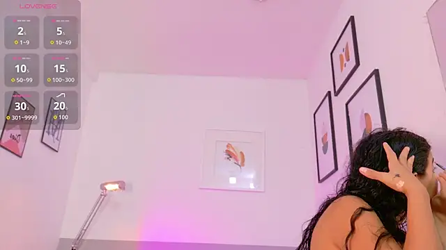 hotiergirl online show from 10-15-25, 01:00