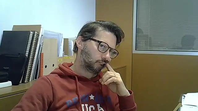 Snapshot of Cellino4 chatting on 02-22-25, 10:29 Cellino4 online show from 02-22-25, 10:29