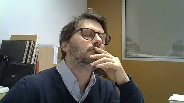 Snapshot of Cellino4 chatting on 02-28-25, 04:20 Cellino4 online show from 02-28-25, 04:20