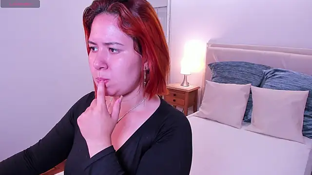 zoes milee online show from 01-30-25, 11:33