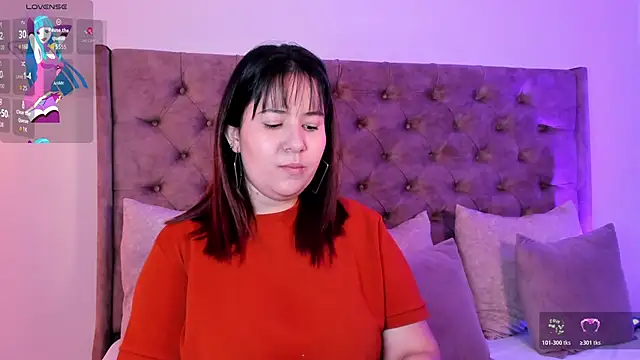 zoes milee online show from 10-28-25, 11:25