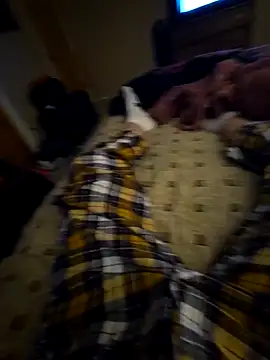 Snapshot of Rzemtsefg chatting on 02-04-26, 10:10 Rzemtsefg online show from 02-04-26, 10:10