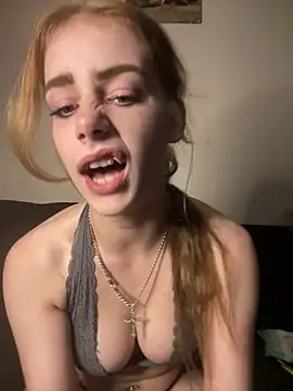 VioletxBlue online show from 07-17-26, 11:20