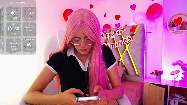 SussanHottye1  online show from 02-21-25, 10:17