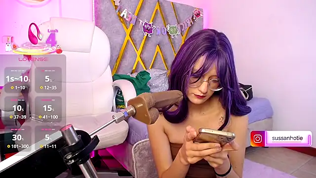 SussanHottye1  online show from 11-28-25, 10:07