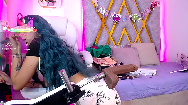 SussanHottye1  online show from 12-05-25, 10:24