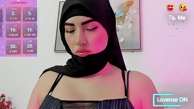 Snapshot of taylorsmiiith_ chatting on 12-16-25, 08:14 taylorsmiiith online show from 12-16-25, 08:14