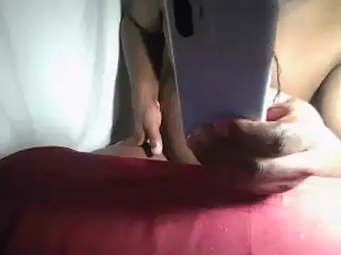 Snapshot of Dube501 chatting on 02-07-25, 01:32 Dube501 online show from 02-07-25, 01:32