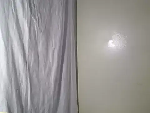 Snapshot of Dube501 chatting on 02-14-25, 01:29 Dube501 online show from 02-14-25, 01:29