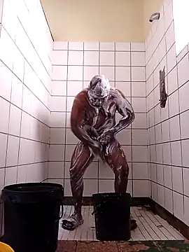 Snapshot of Dube501 chatting on 11-08-25, 06:13 Dube501 online show from 11-08-25, 06:13