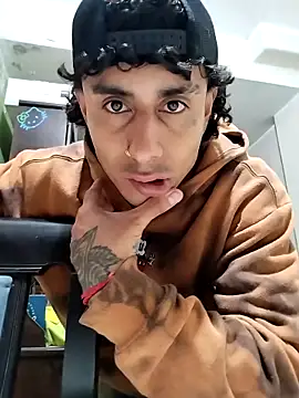 Saweetieyblacksnake online show from 10-08-25, 04:10