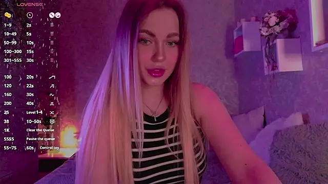 Mika Rayy online show from 03-11-25, 06:32