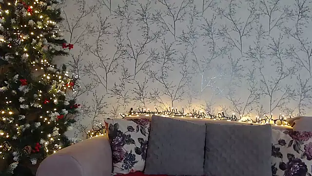 SweetChyou online show from 12-19-24, 03:08