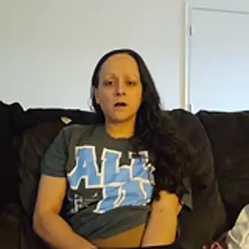 Snapshot of xxxshimmer chatting on 03-28-26, 08:19 xxxshimmer online show from 03-28-26, 08:19