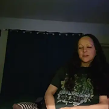 Snapshot of xxxshimmer chatting on 03-29-26, 10:37 xxxshimmer online show from 03-29-26, 10:37