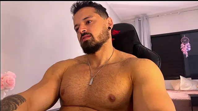 Lucasfit24 online show from 11-16-25, 03:28