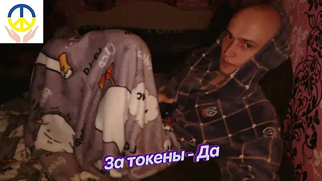 Snapshot of johnny_positive chatting on 02-19-25, 03:05 johnny positive online show from 02-19-25, 03:05
