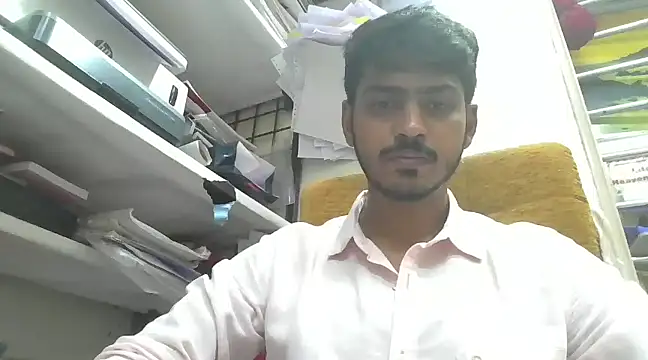 Snapshot of cute_modell chatting on 01-17-25, 12:21 cute modell online show from 01-17-25, 12:21