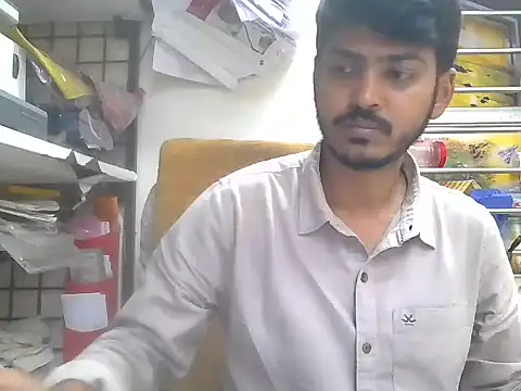 Snapshot of cute_modell chatting on 02-20-26, 08:27 cute modell online show from 02-20-26, 08:27