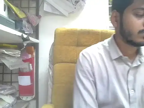 Snapshot of cute_modell chatting on 02-23-26, 08:33 cute modell online show from 02-23-26, 08:33