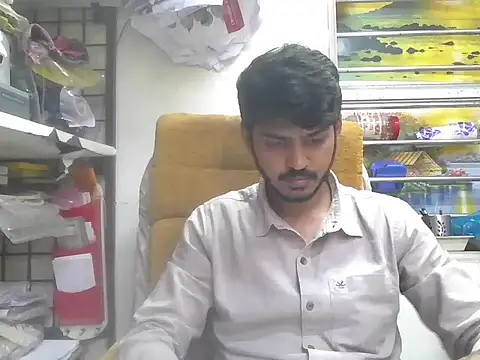 Snapshot of cute_modell chatting on 03-06-26, 12:45 cute modell online show from 03-06-26, 12:45