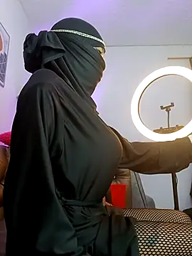 azahara faraah online show from 11-01-25, 04:31