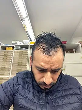 Snapshot of leonardohot1987 chatting on 02-10-26, 06:34 leonardohot1987 online show from 02-10-26, 06:34