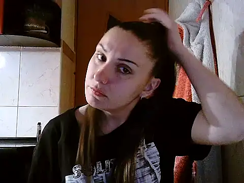Snapshot of Yuliia30 chatting on 04-26-26, 04:15 Yuliia30 online show from 04-26-26, 04:15