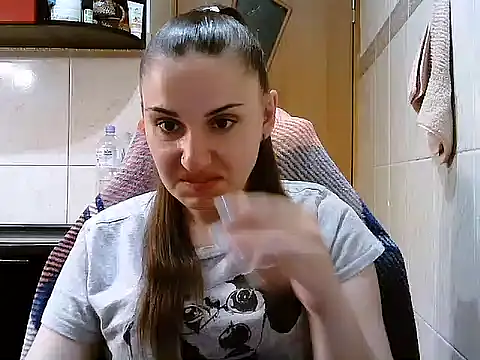 Snapshot of Yuliia30 chatting on 07-21-26, 05:26 Yuliia30 online show from 07-21-26, 05:26
