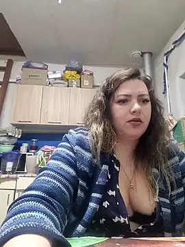 Snapshot of Jyleta chatting on 02-02-25, 03:21 Jyleta online show from 02-02-25, 03:21