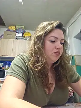 Snapshot of Jyleta chatting on 10-05-25, 02:59 Jyleta online show from 10-05-25, 02:59