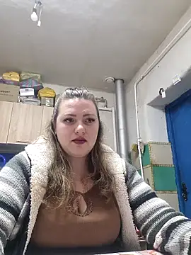 Snapshot of Jyleta chatting on 12-17-25, 11:44 Jyleta online show from 12-17-25, 11:44