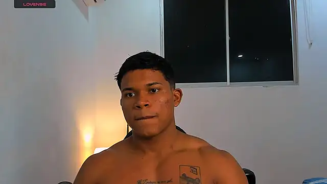 Snapshot of maxsteel177 chatting on 03-12-25, 03:13 maxsteel177 online show from 03-12-25, 03:13