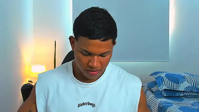 Snapshot of maxsteel177 chatting on 03-22-25, 10:37 maxsteel177 online show from 03-22-25, 10:37