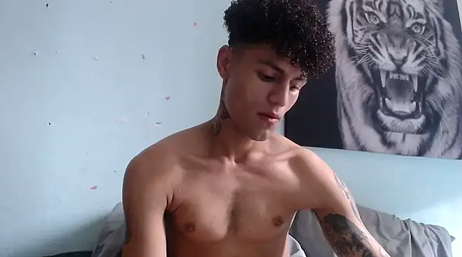 Snapshot of dany_hardy chatting on 02-10-25, 04:14 dany hardy online show from 02-10-25, 04:14